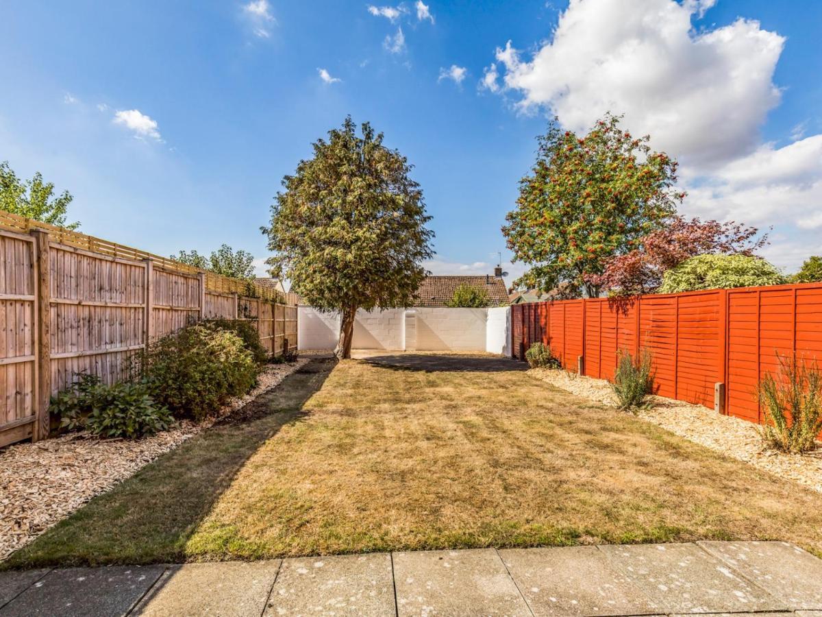 Pass The Keys Lovely Ground Floor Flat With Large Garden Chichester Esterno foto