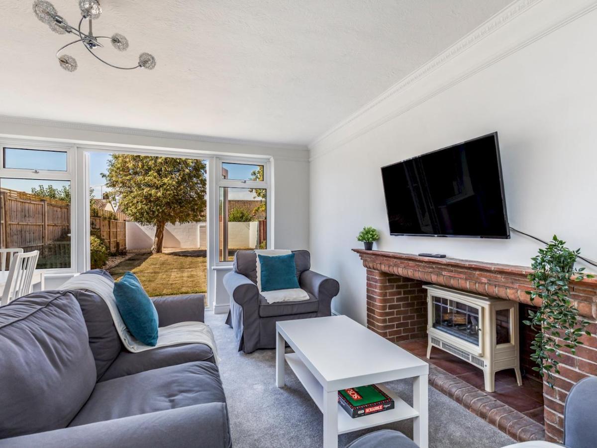 Pass The Keys Lovely Ground Floor Flat With Large Garden Chichester Esterno foto